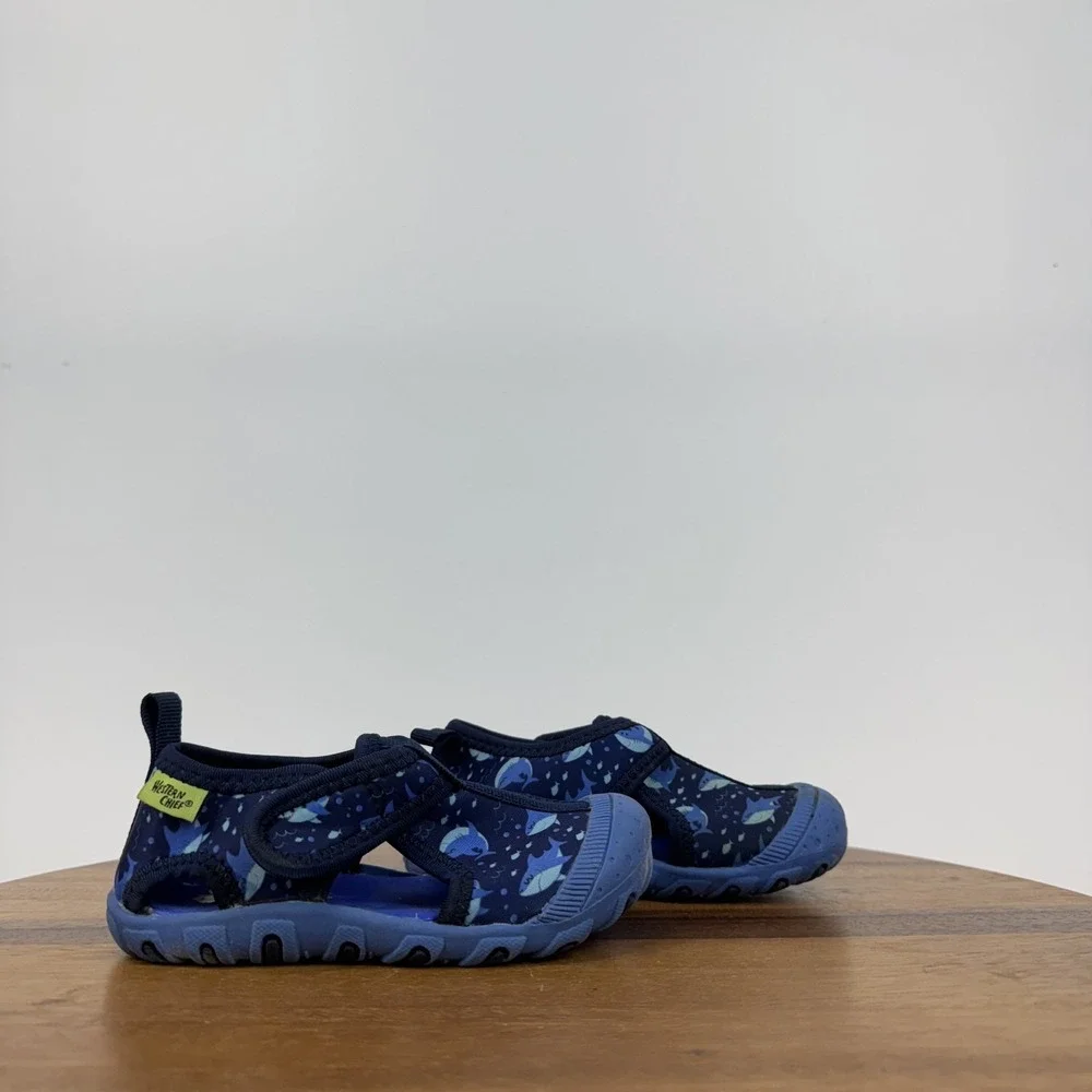 New Little Kids Western Chief Blue Sharks Beachgoer Water Shoes Size 9‎ C NWOB